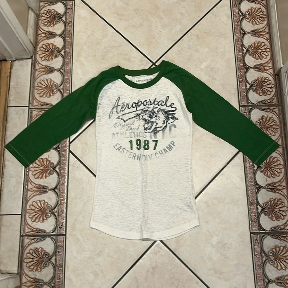 Aeropostale top